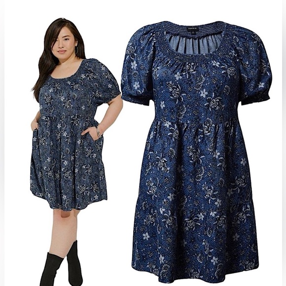 torrid Dresses & Skirts - TORRID Mini Chambray Puff Sleeve Smocked Dress size 4 / 4X 26 dark romantic